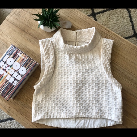 H&M Tops - LAST CALL! Crop Top - Women’s - H&M